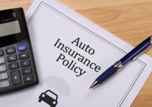 Discounts on insurance for a Hyundai Elantra